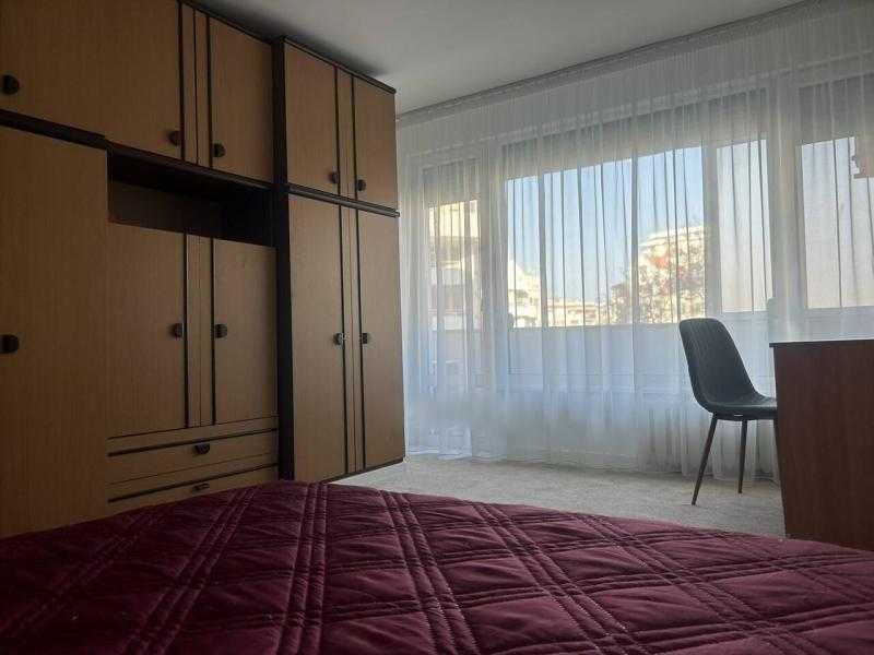 Дава се под наем Тристаен апартамент в Бургас, Лазур - 90 кв.м за 561 € - Снимка #9