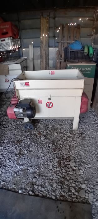 Гроздомелачка ZETA 20A