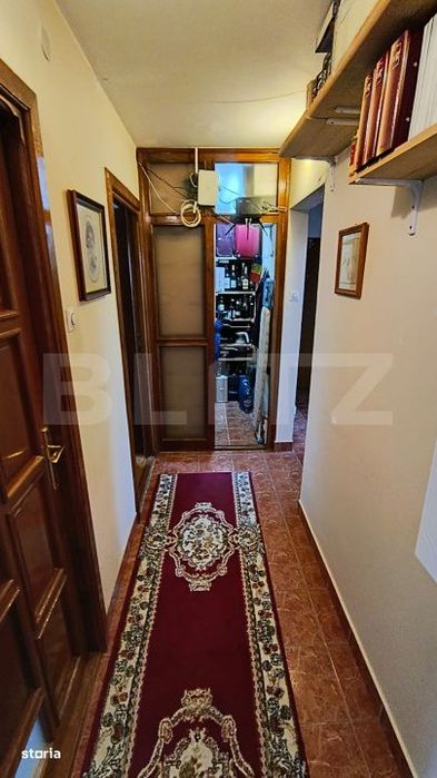 Apartament 3 camere, Decomandat, zona Circumvalatiunii