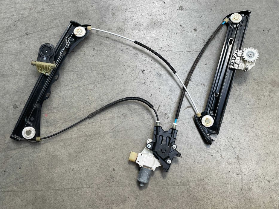 Macara geam stanga Bmw seria 4 coupe F32 - cabrio F33 cod 7352747