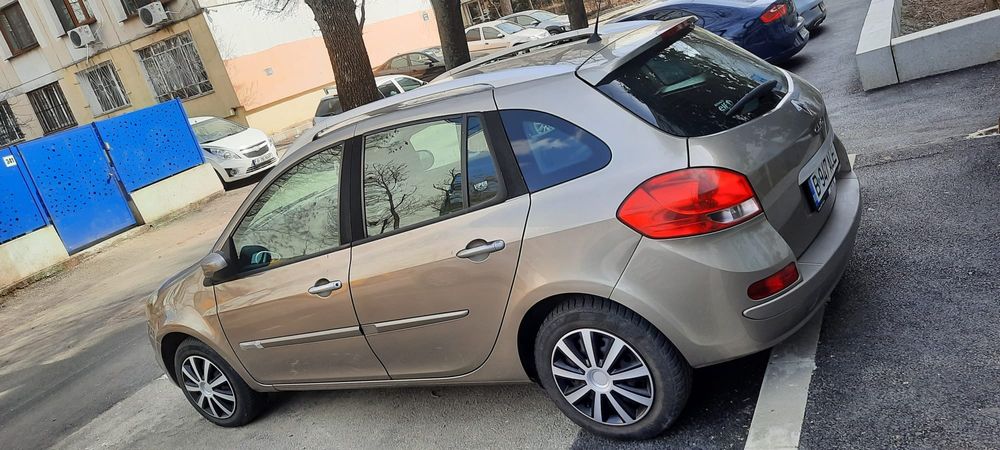 Renault Clio Estate 1.5 diesel 85 cai Romania