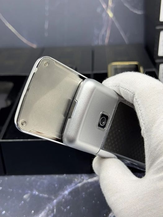 YENGI !!! Nokia 8800 Dualsim endi sotuvda