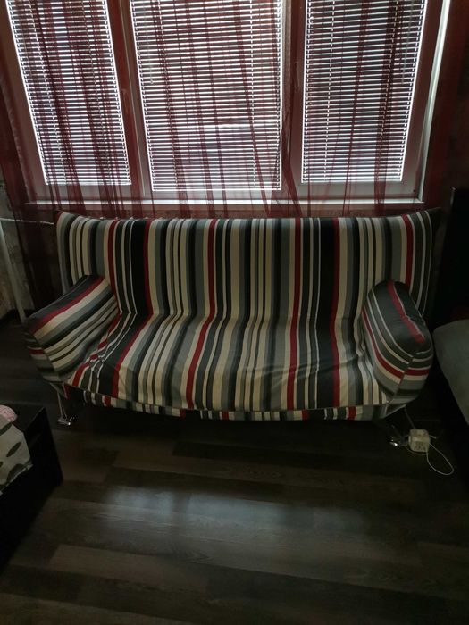 Мултифункционален диван