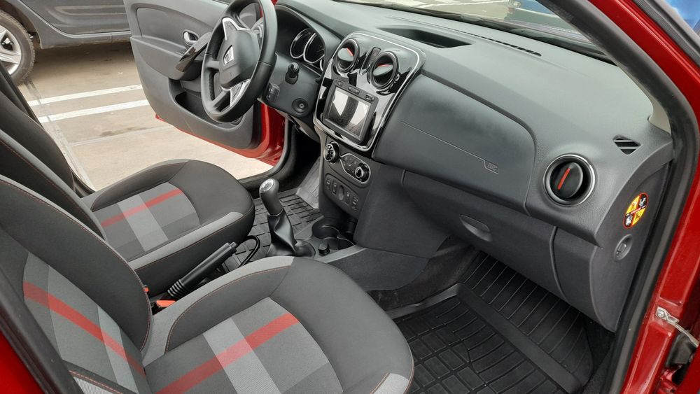 Logan 2020  Model Techroad  61.000 kmMotor 0.9Tce 90 CP Euro 6