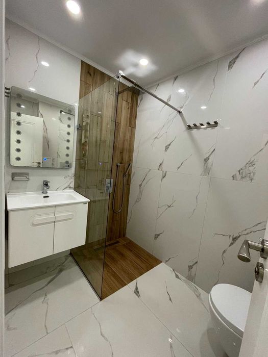 Продава се Тристаен апартамент в Пловдив, Христо Смирненски - 136 кв.м за 1883 €/кв.м - Снимка #6