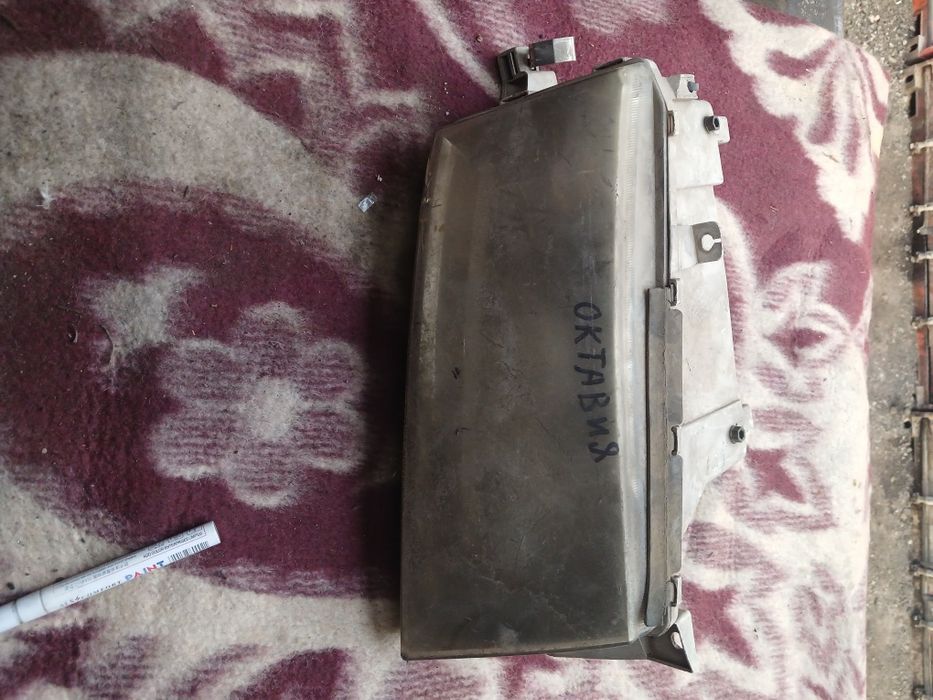 Фара Шкода Октавия