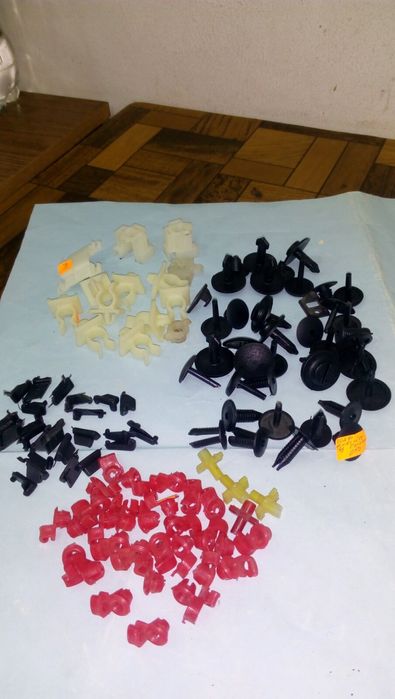 Авточасти за руски коли лада нива москвич е други