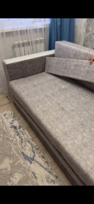 Продам диван в отличном состоянии