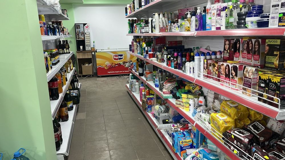 Rafturi pentru magazine preturi producator ieftin