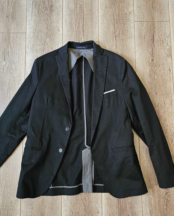 Черно мъжко сако ZARA