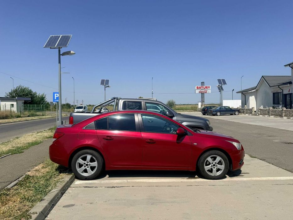 Chevrolet Cruze LS 2011,accept si schimb cu Audi A3,Golf,ceva mai mic.