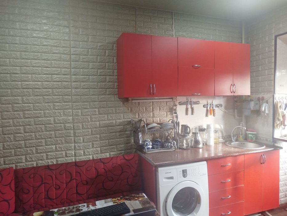 Сотилади себзор 2/3/9 отдельный вход