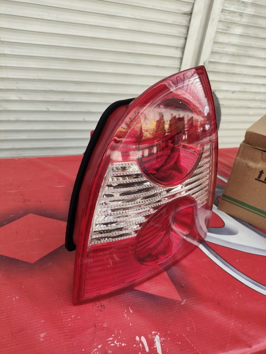 Задний фонарь пассат Б5+