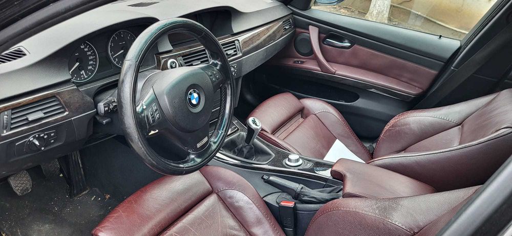 BMW E90 325i BMW Individual motor N52 – Avariat spate dreapta