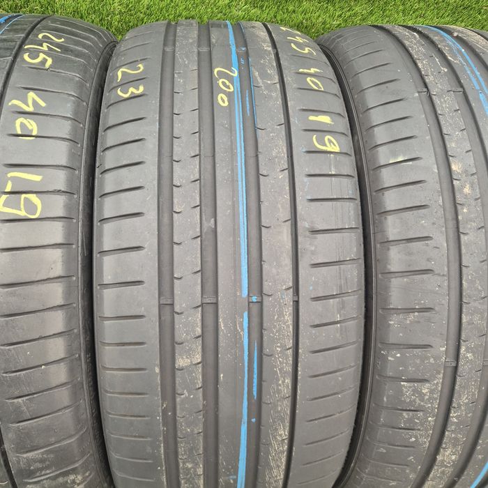 245 40 19 Pirelli