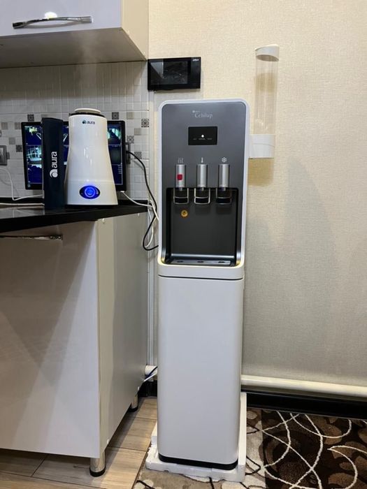 Cebil Up водяной диспенсер от компаний AURA