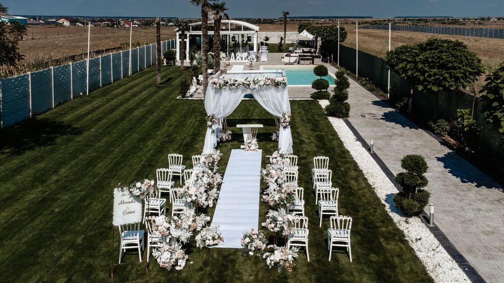 Locatie evenimente private cu piscina, cununie, botez, nunta in aer liber