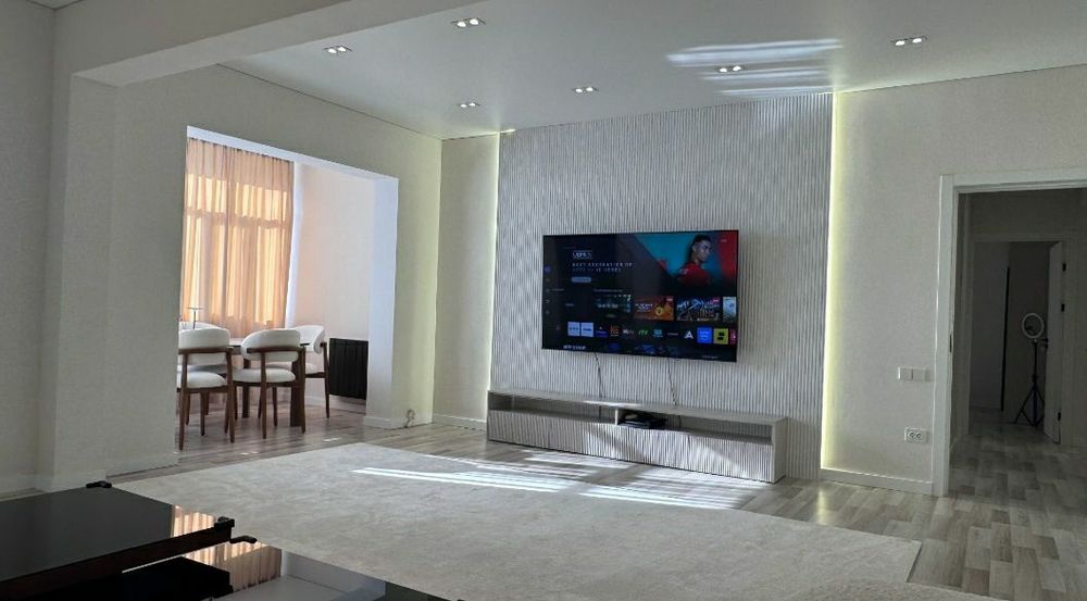 4 комнатная квартира 130 м² на Нукусской — 2 санузла