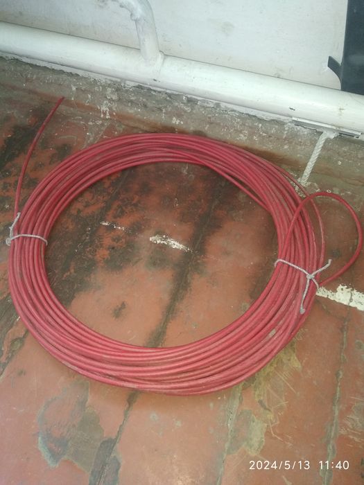 Продается трос размер 6 с оболочкой длина22метра цена на общую 110000с