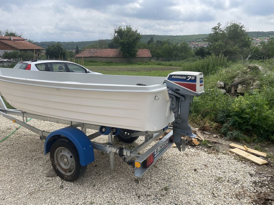 Двигател за лодка 2 т EVINRUDE 7.5 ks