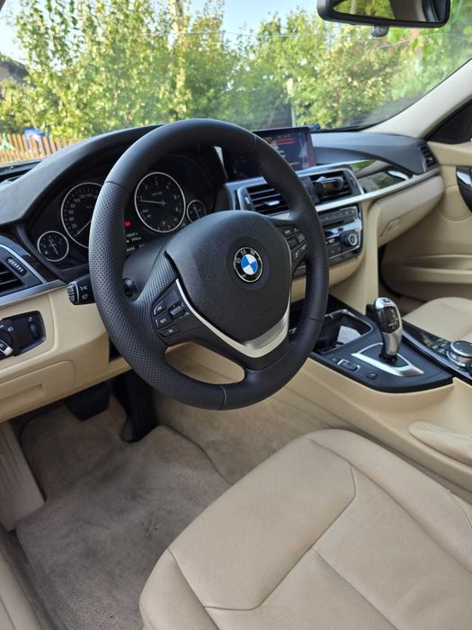 Bmw seria 3 facelift 2.0d xDrive Luxury