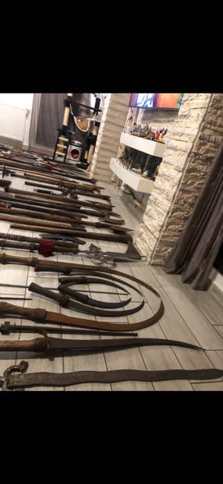 Sabi/falxuri dacice/ topoare/Halebarde/buzdugane/cutite/vintage