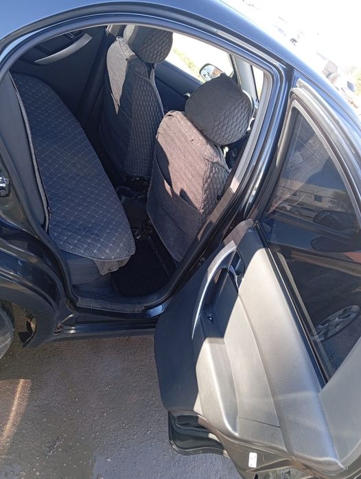 Автомобиль Chevrolet Nexia