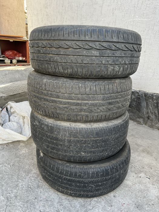 Лето резина 215/55/17