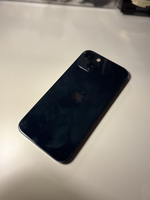 Apple Iphone 13.
