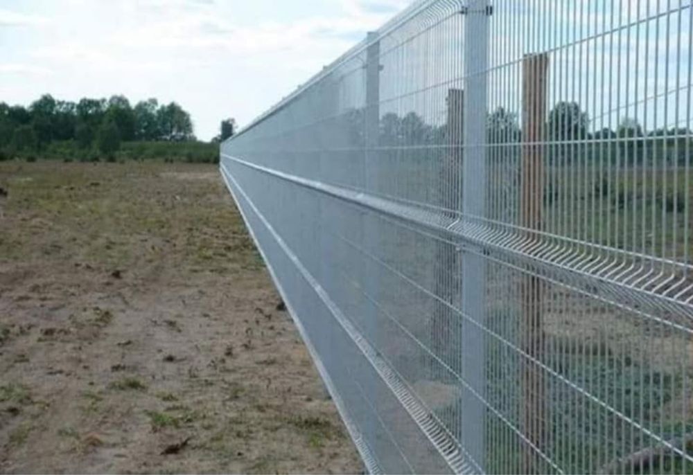 Construim gardurii la comanda clientului