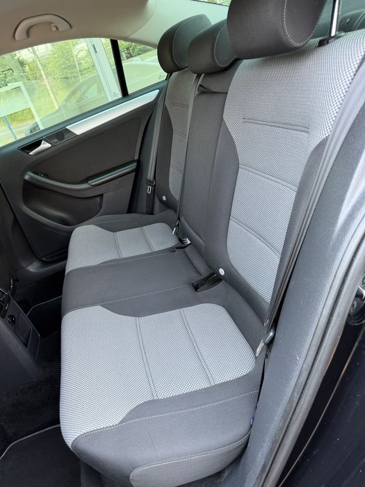 Vand VW Jetta 1.4 TSI,hybrid,150cp!