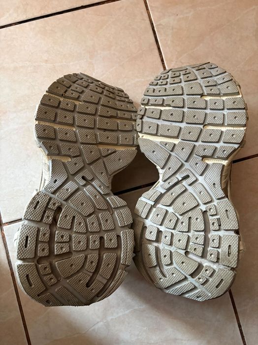 Balenciaga 3xl Extreme lace