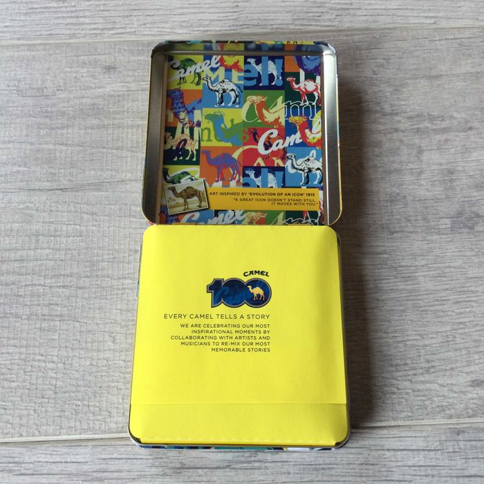 НОВА оригинална метална табакера за цигари CAMEL / Кемъл