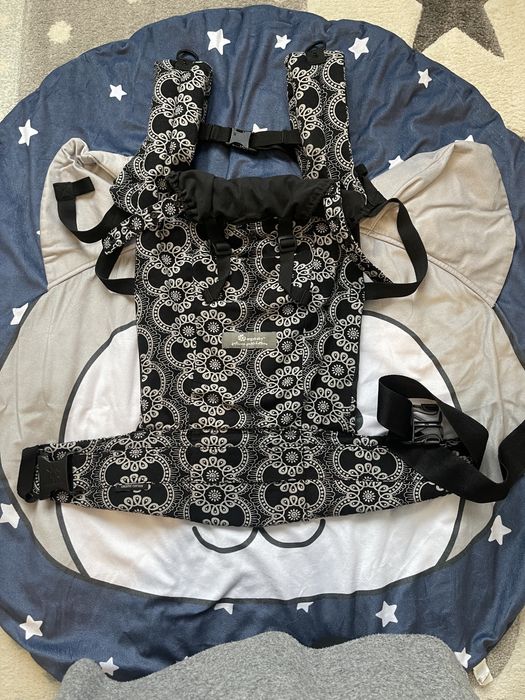 Еегономична раница Ergobaby