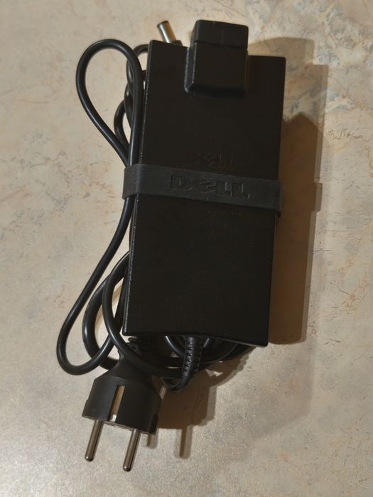 Зарядно за лаптоп Dell