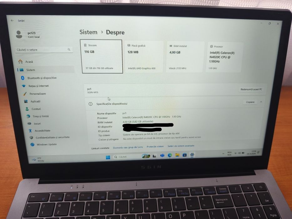 Vând laptop NOU/ procesor intel 15"6 inchi/școală /office/gaming