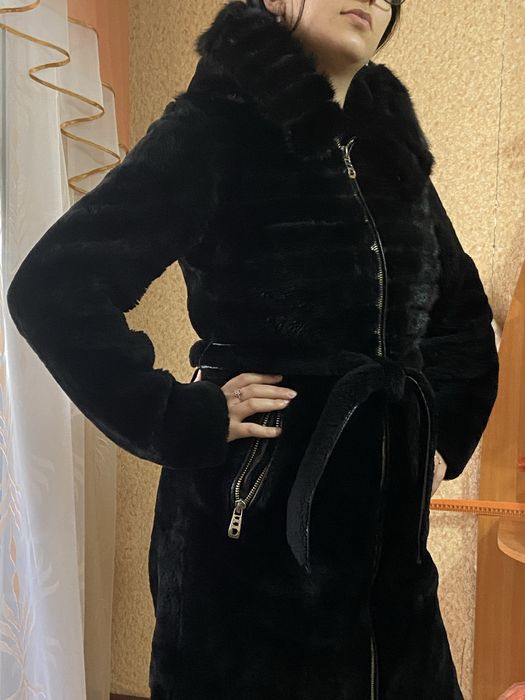 Продам мутоновую шубу