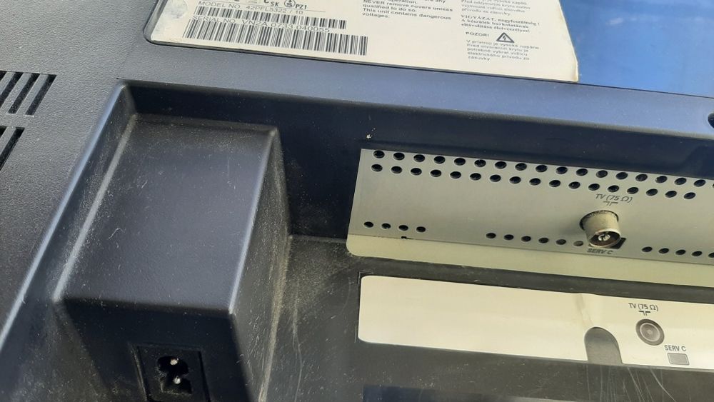 продам телевизор Phillips