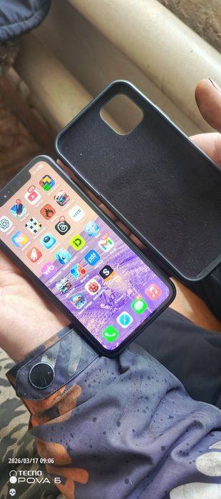 Продам iPhone 11 72%