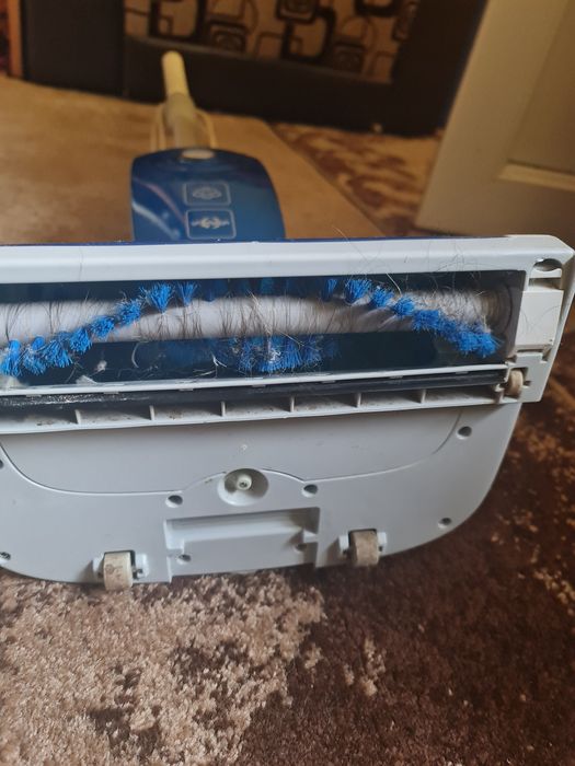 Vând aspirator Philips profesional