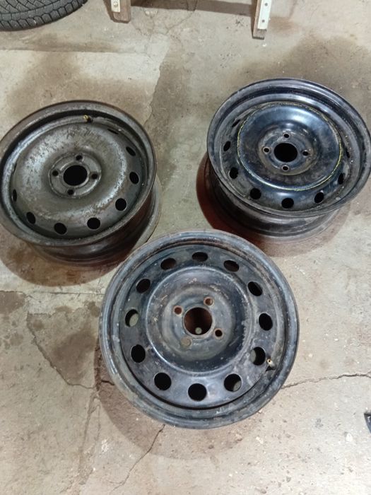 Дискі сатылады 15тік 3штук,