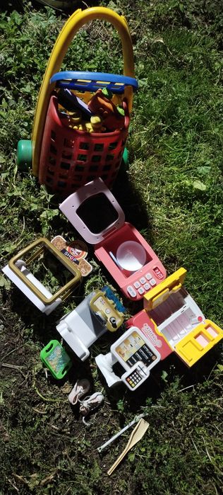 Продаются детские игрушки.