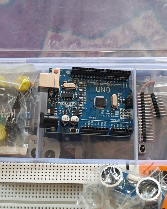 Arduino uno набор в хорошем состоянии есть все но NFC меток