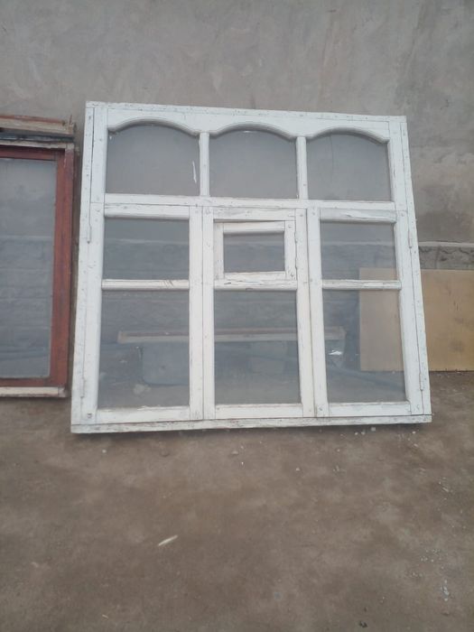 Ағаш терезелер сатылады