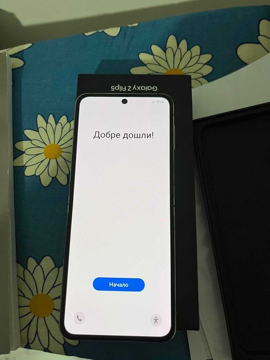 Samsung GALAXY Z flip 5 526 ram