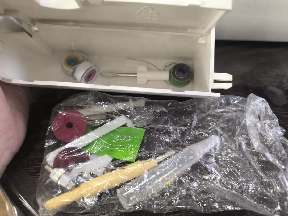 Швейная машинка JAGUAR