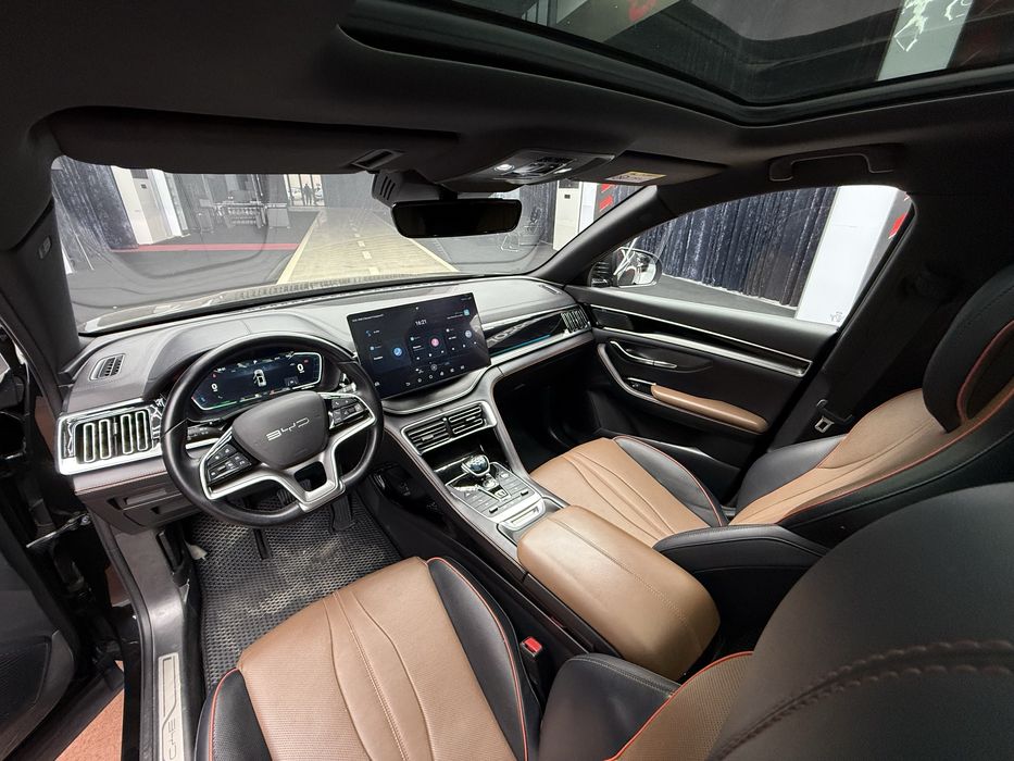 Byd song plus AWD Hybrid Gibrid 2023 toza full