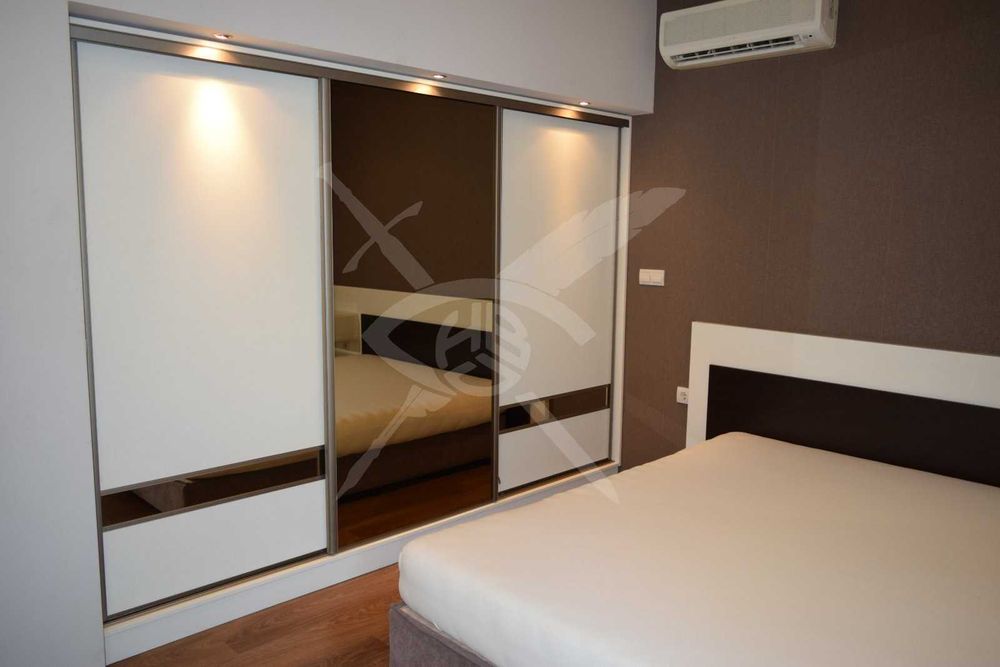 Продава се Двустаен апартамент в Пловдив, Център - 81 кв.м за 2062 €/кв.м - Снимка #4