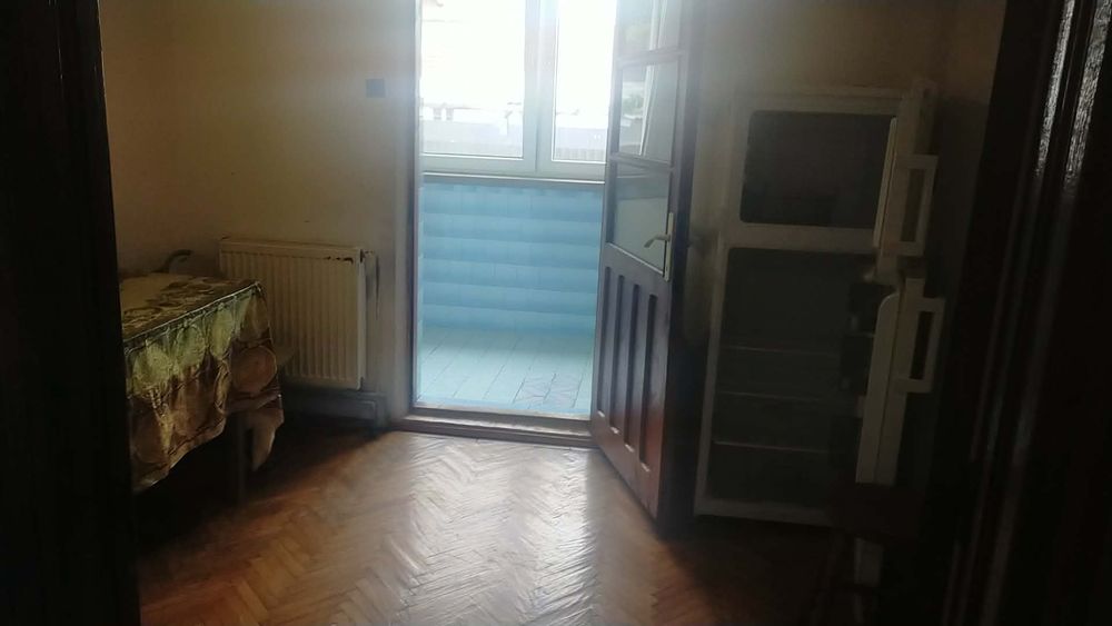 Închiriez apartament 2 camere Tg Jiu