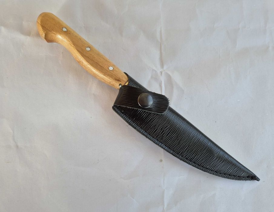 Туристически нож